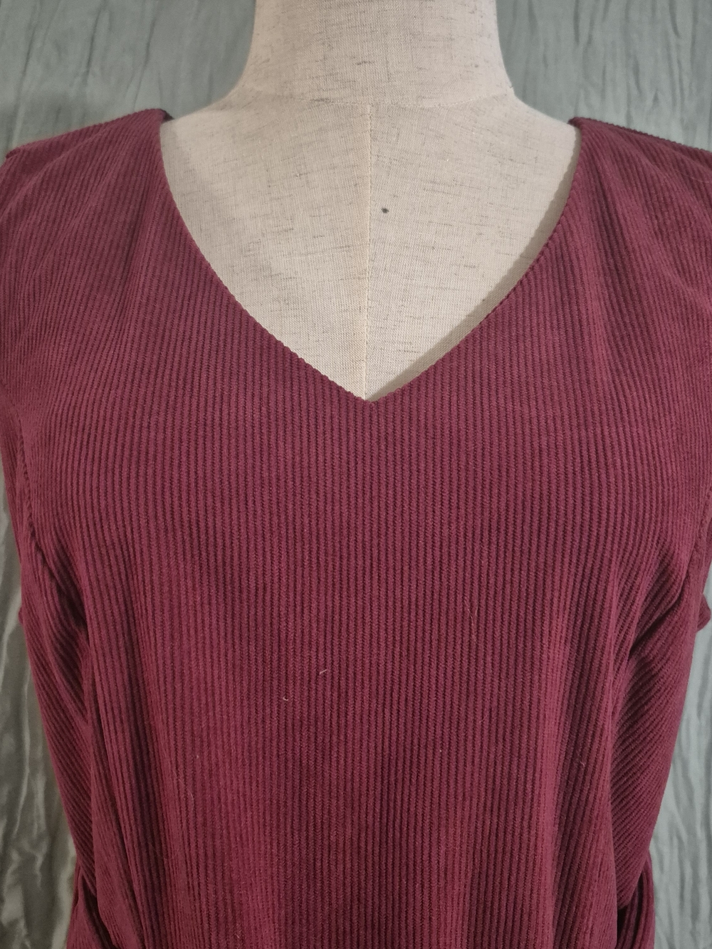 Sleeveless Corduroy Belted Mini Dress in Burgundy - Picture 3 of 5
